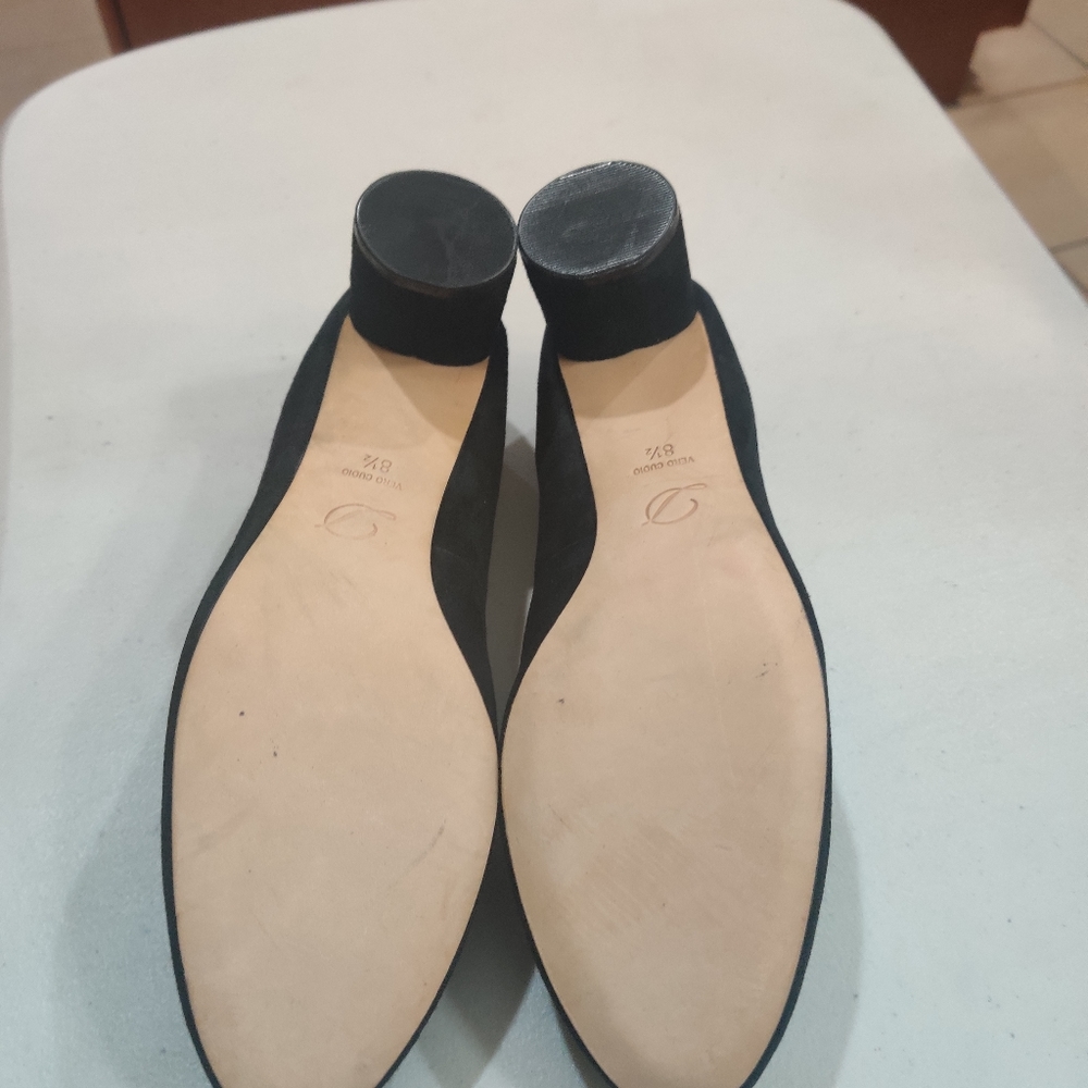 Delman Black Suede Heels NEW - Picture 14 of 16